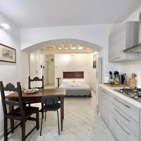 Apartman Adg 33 Firenze